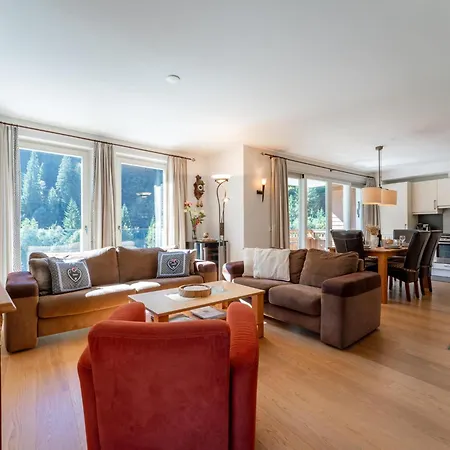 Drei Berge 4 아파트