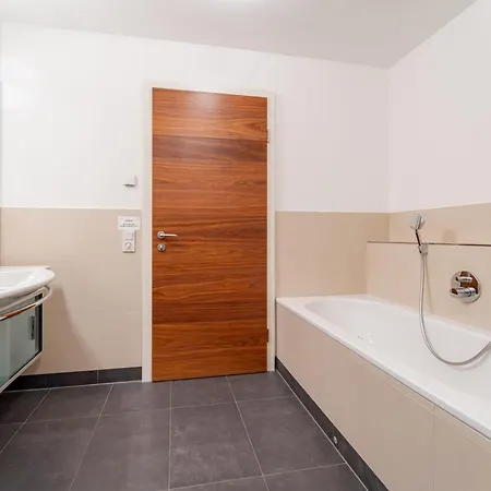 Drei Berge 4 아파트 *