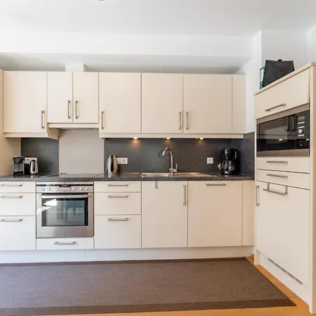 Drei Berge 4 아파트