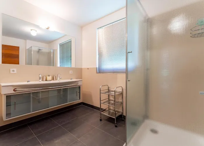 Drei Berge 4 * ザールバッハ・ヒンターグレム