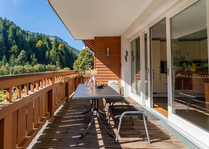 Drei Berge 4 アパート ザールバッハ・ヒンターグレム